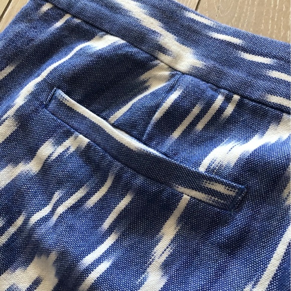 J. Crew Deep Lagoon Sunfaded Ikat Cuffed 4 Pocket Shorts Size 4 - Picture 5 of 10